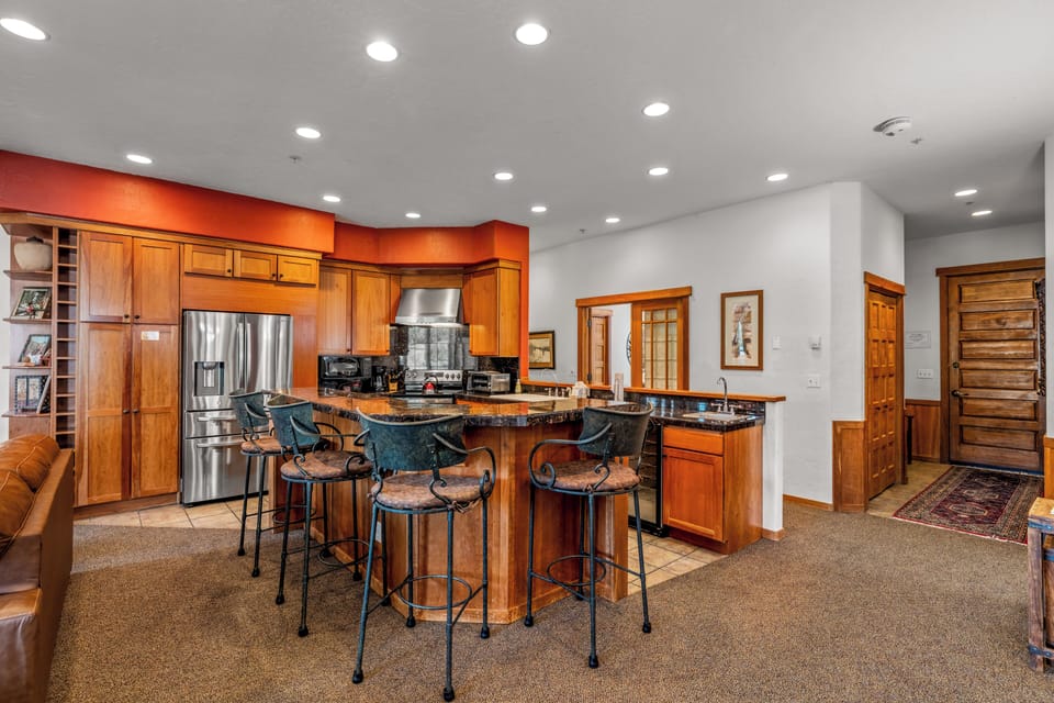 Breakfast Bar