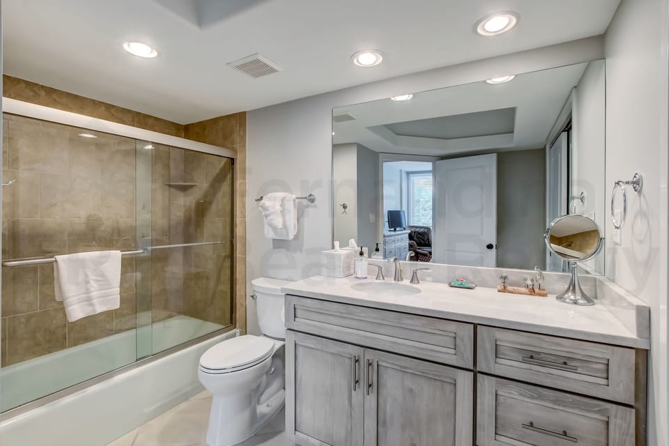 1386 Shipwatch Circ. 3 Bedroom Condo by RedAwning Apartment in Amelia Island