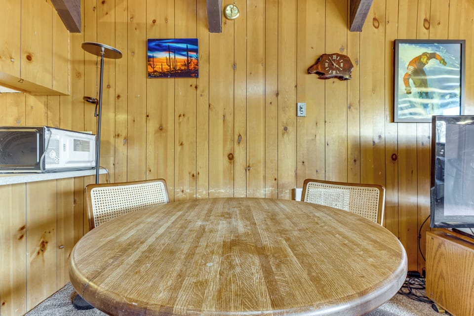 Dining Area | 1st Floor