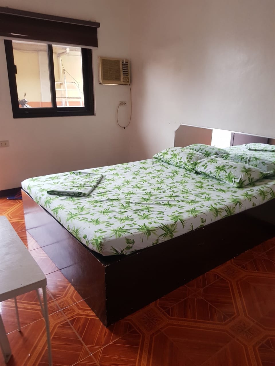 Basic Room | Free WiFi
