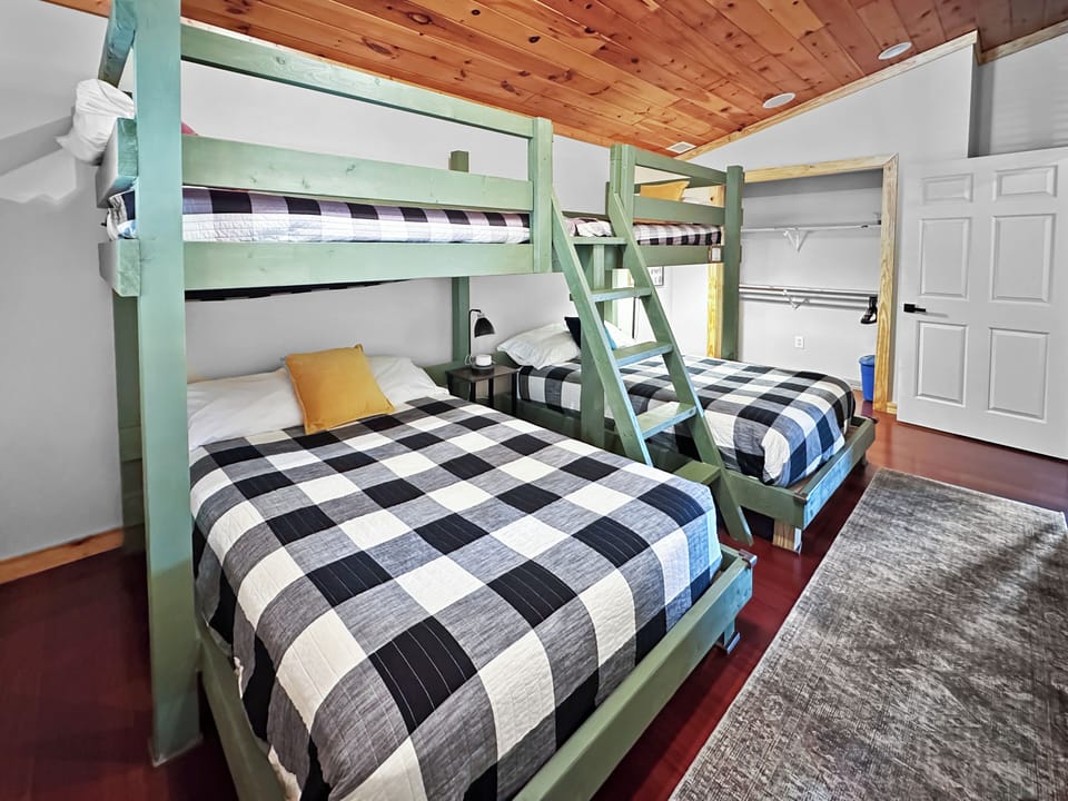 cddccf7a-c960-49d0-99f7-3285087a37ef