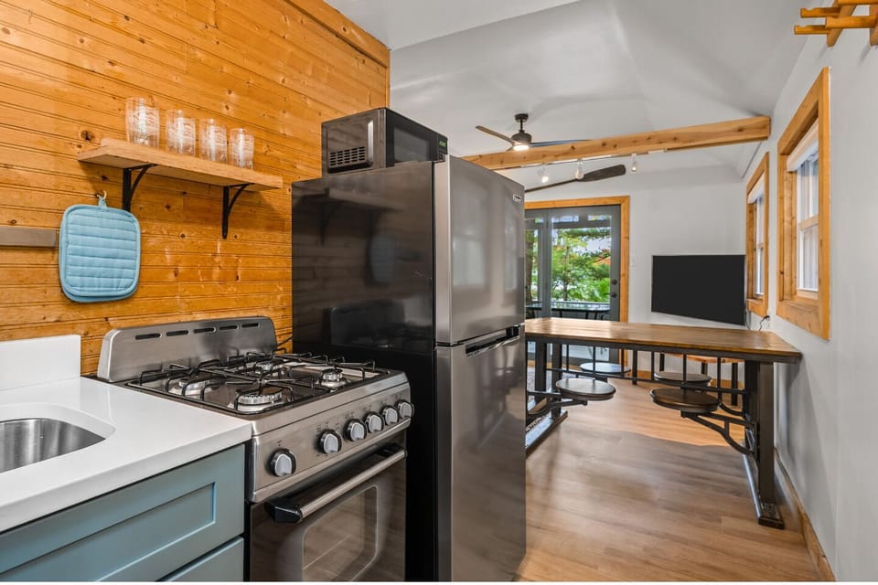  Stylish design meets modern appliances for culinary adventures!