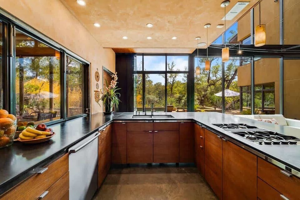 Wide kitchen area for those delicious home cooked meal? Here it is.