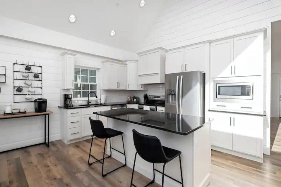 Kitchen is fully stocked!