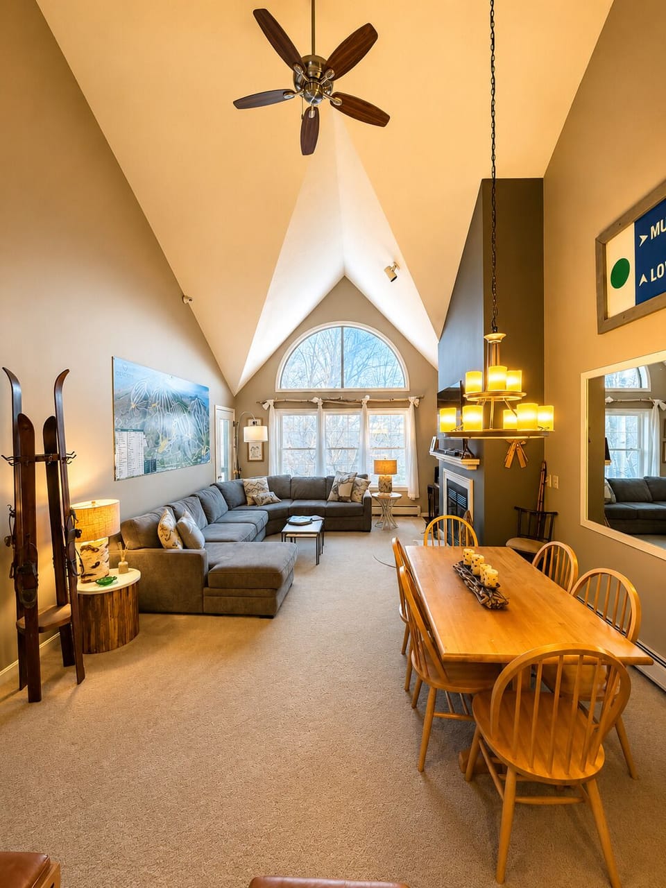 Family Room - Valley View