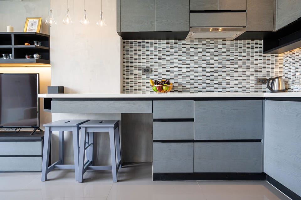 Comfort Condo | In-room dining