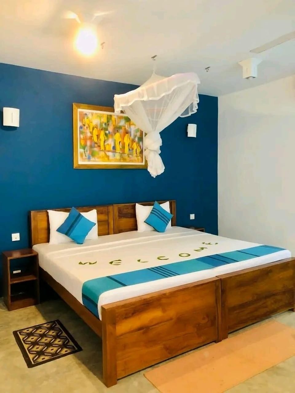 Deluxe Chalet, 1 King Bed | 1 bedroom, hypo-allergenic bedding, in-room safe, individually furnished