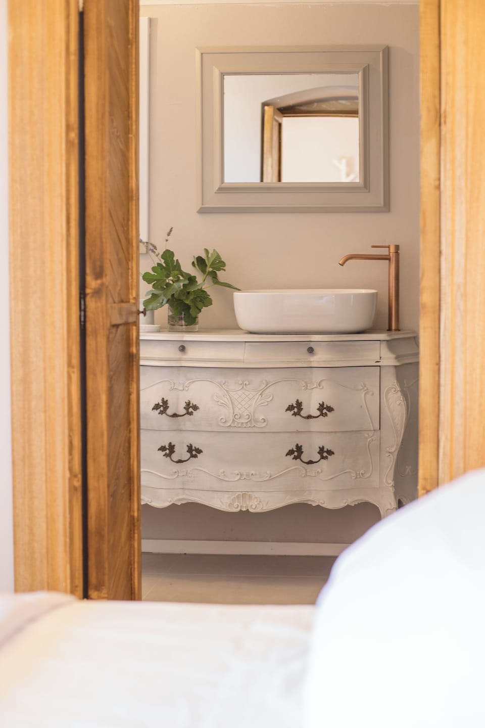 Comfort Room | Bathroom | Designer toiletries, hair dryer, bathrobes, slippers