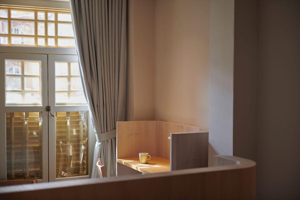 In-room safe, desk, WiFi (free), bed sheets