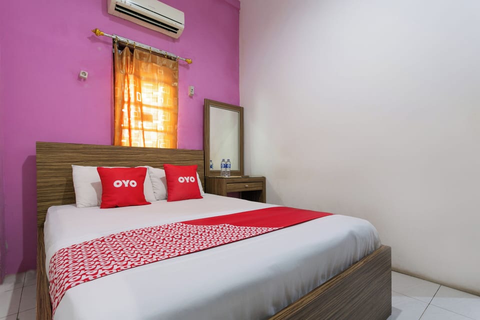 Standard Double Room | Desk, laptop workspace, WiFi (free), bed sheets