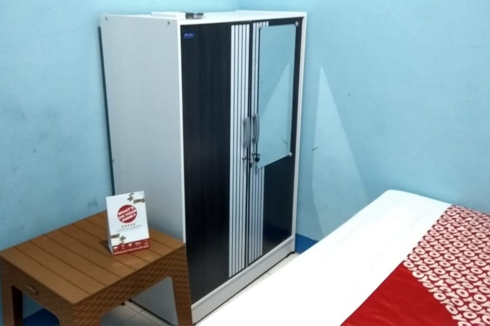 Standard Double Room | WiFi (free), bed sheets