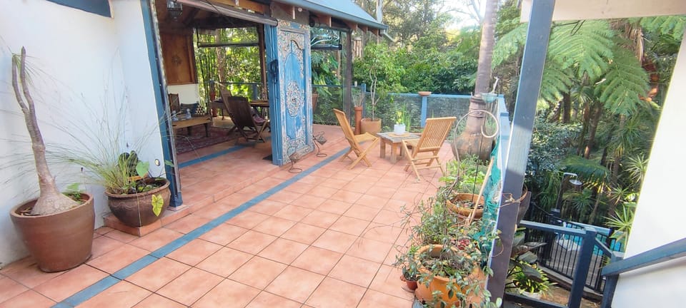 Rear patio overlooking bushland