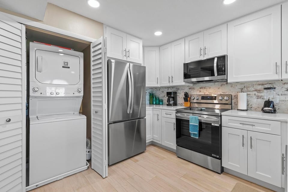 Washer and Dryer in Unit