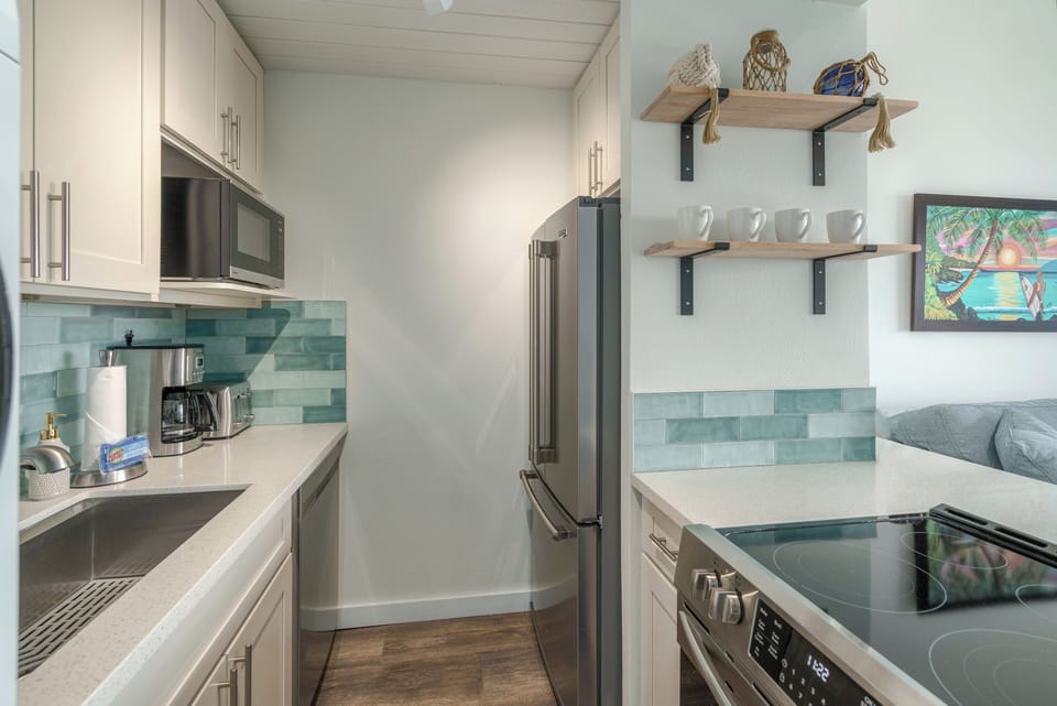 Full Kitchen
