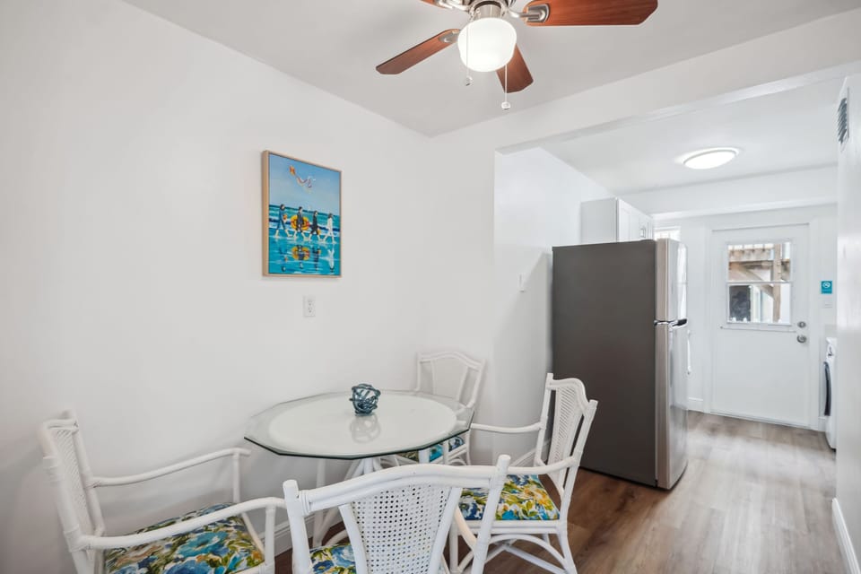 Breakfast Nook
