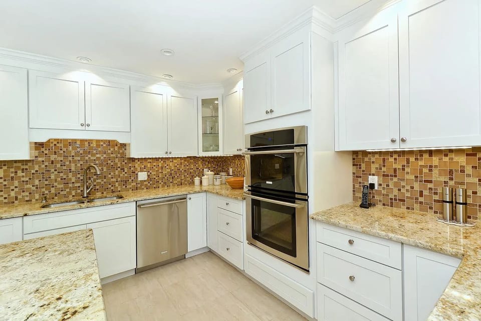 High-end stainless steel appliances and granite counters