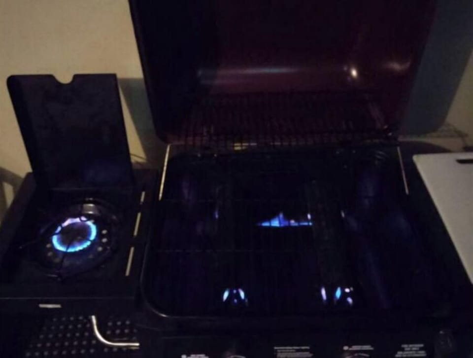 BBQ with a side burner.