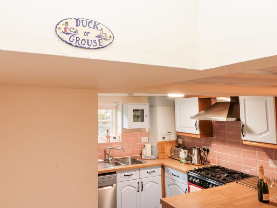 Cottage | Interior