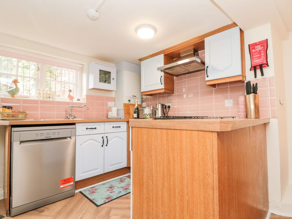 Cottage | Interior