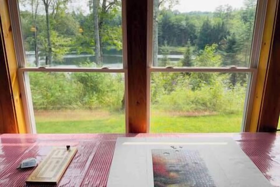 4-Season porch for games, puzzles or meals