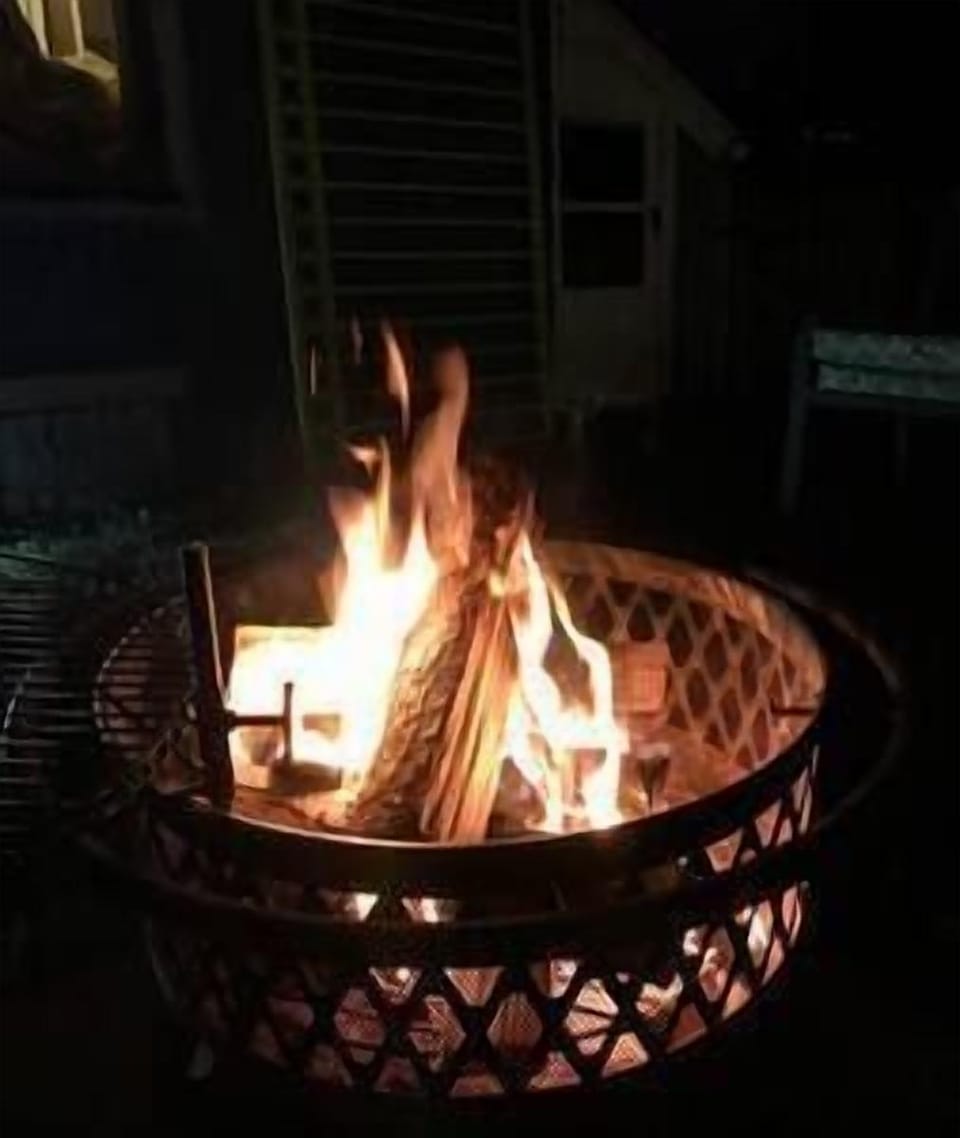 Fire pit
