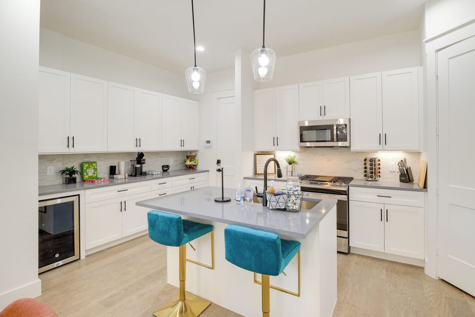 Kitchen | 1st Floor | Keurig | Toaster | Dishwasher
