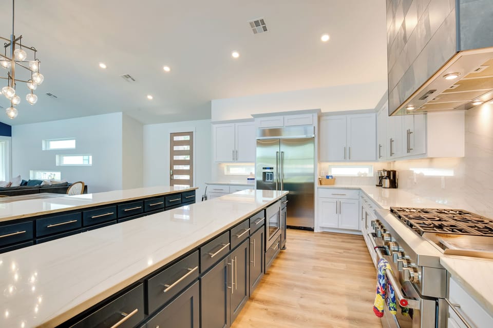 Kitchen | 1st Floor | Dishwasher | Coffee Maker