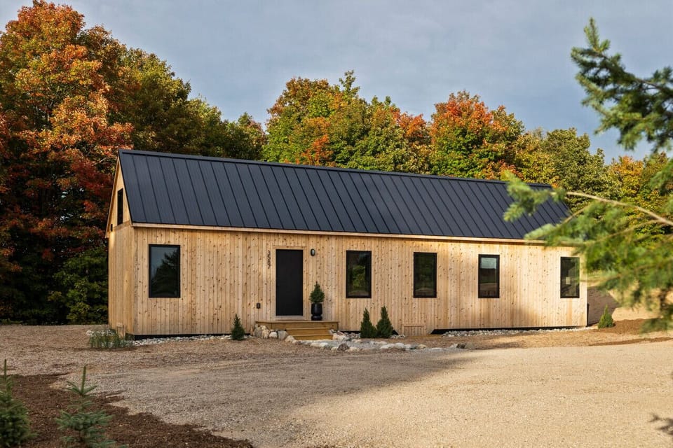Austur Cabin