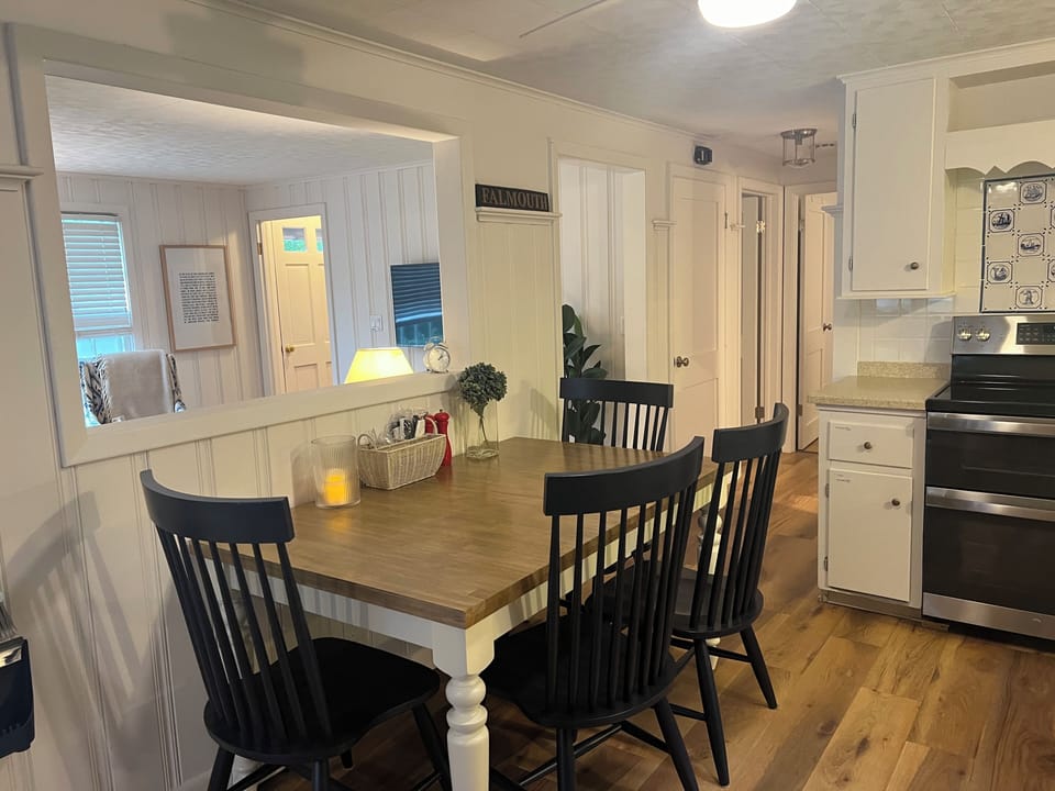 Well stocked kitchen with many amenities.