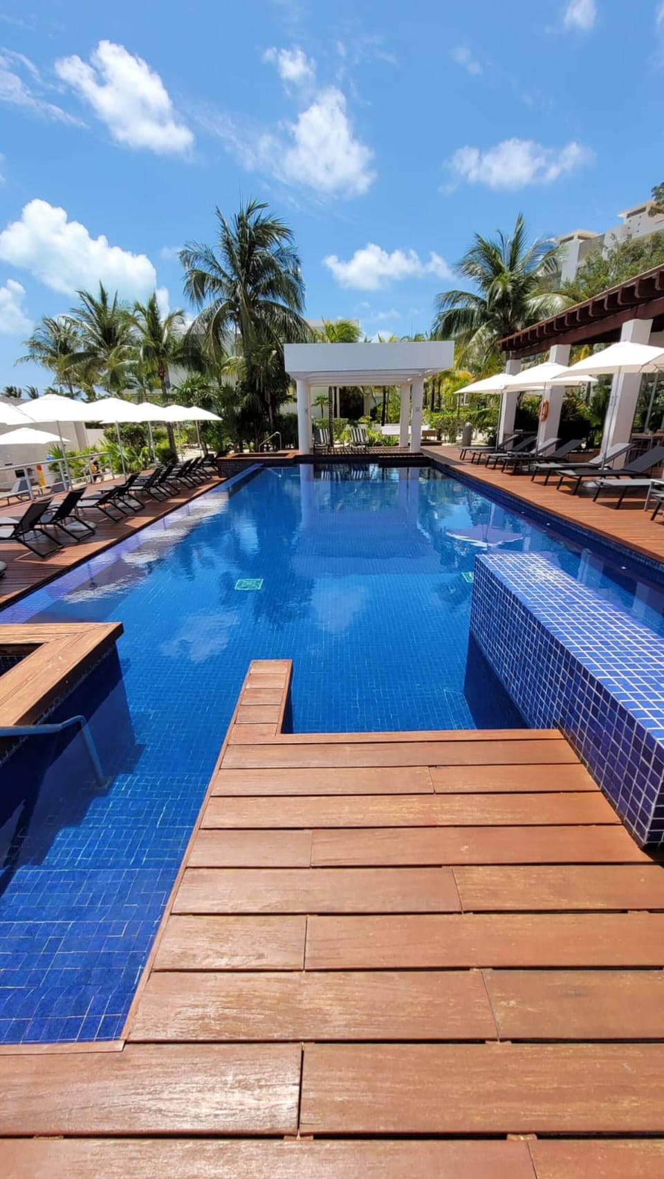 Apartment, 3 Bedrooms, Accessible, Smoking | Pool | Outdoor pool