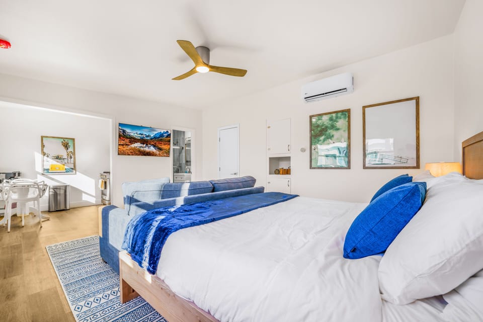 Studio comfort with coastal vibes, offering a relaxing haven.