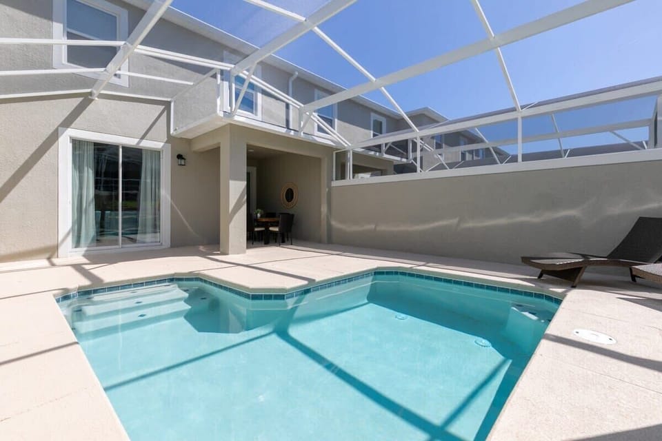private pool