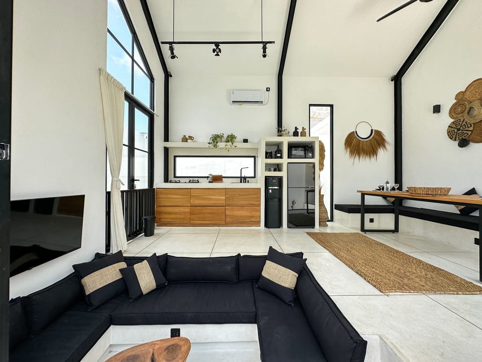Villa, 1 Bedroom | Living room | TV