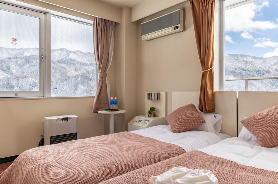 Basic Double Room | Desk, free WiFi