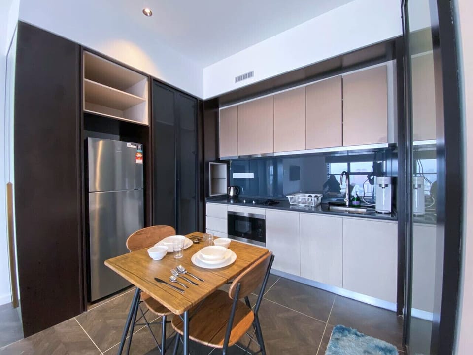 City Apartment | 1 bedroom, iron/ironing board, free WiFi