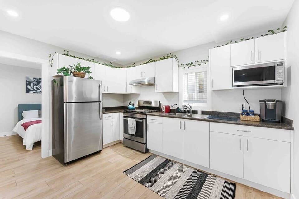  With plenty of counter space and all the necessary appliances and cookware, you have everything you need to create delicious meals during your stay.