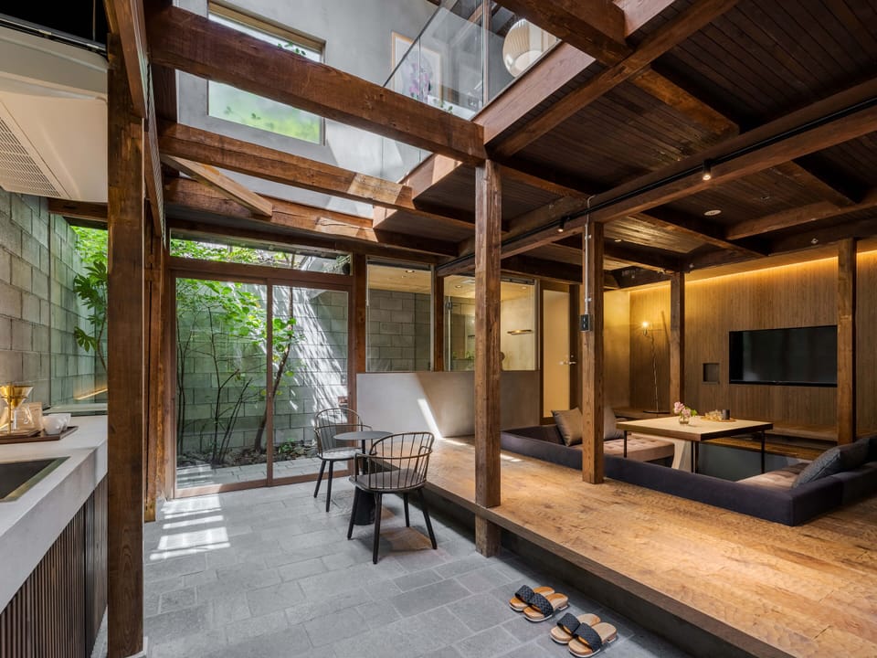 Traditional House, 3 Bedrooms, Kitchen, Garden View | Living area | Flat-screen TV