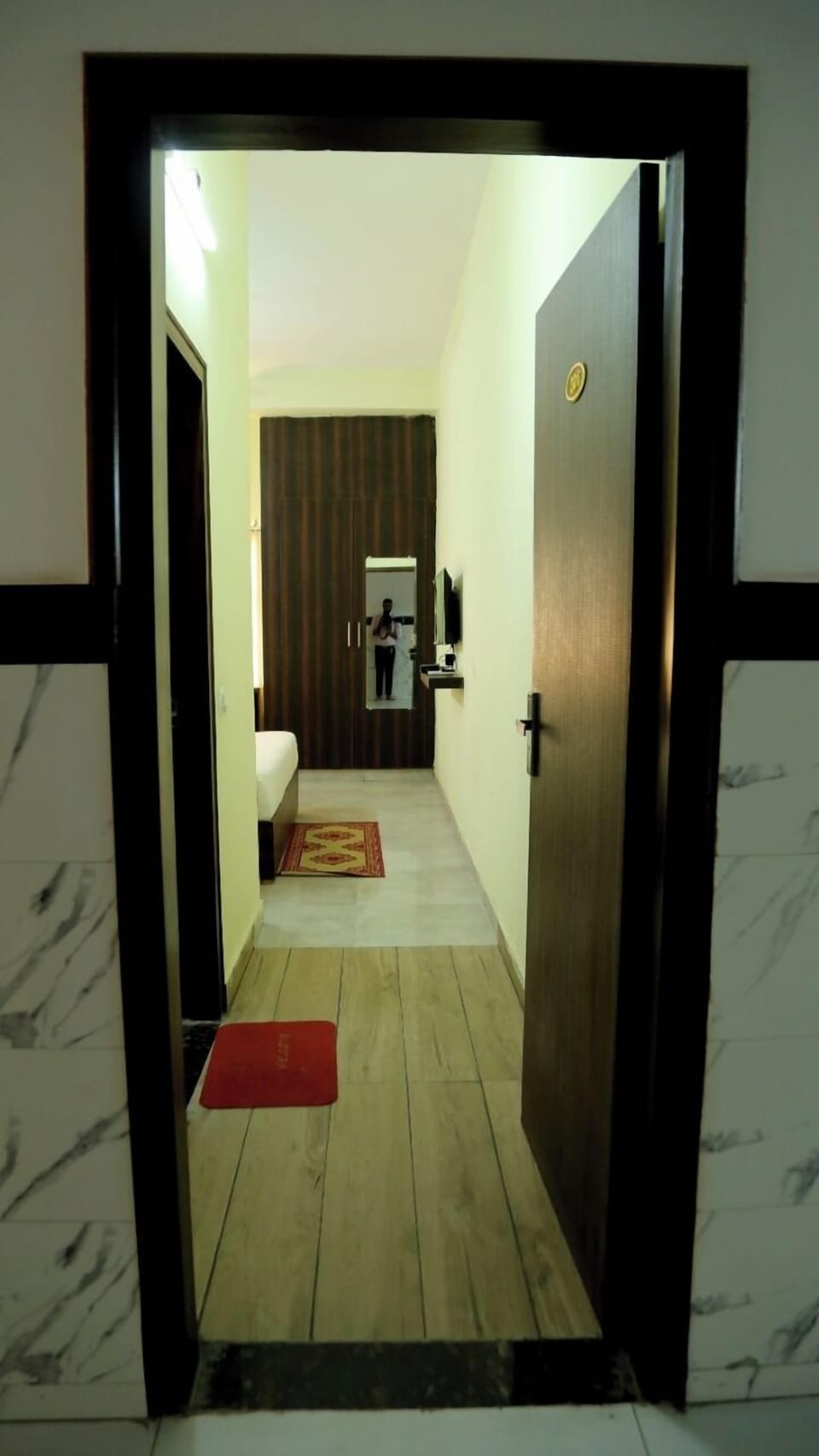 Deluxe Room | Bathroom