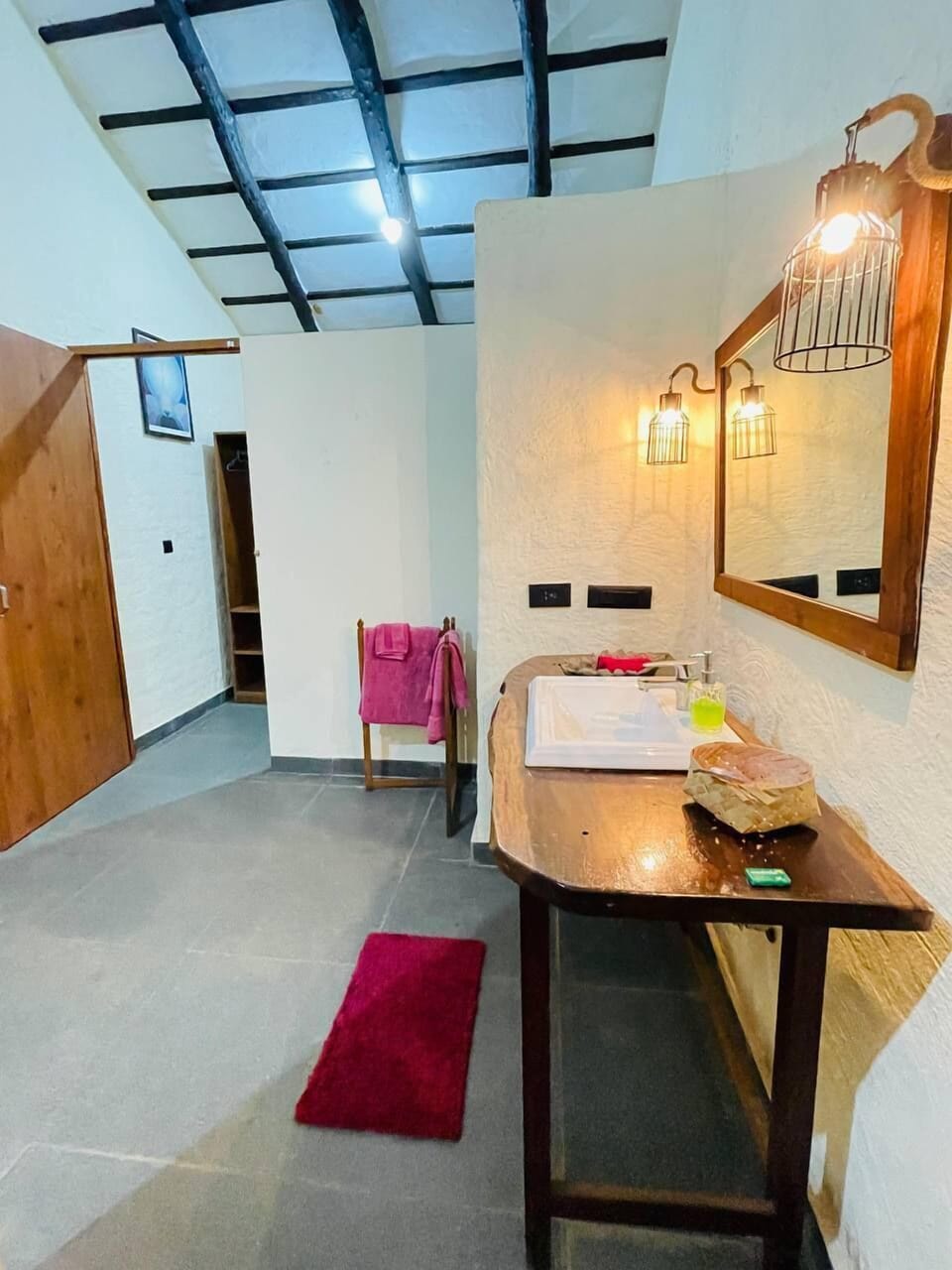 Grand Cottage | Bathroom