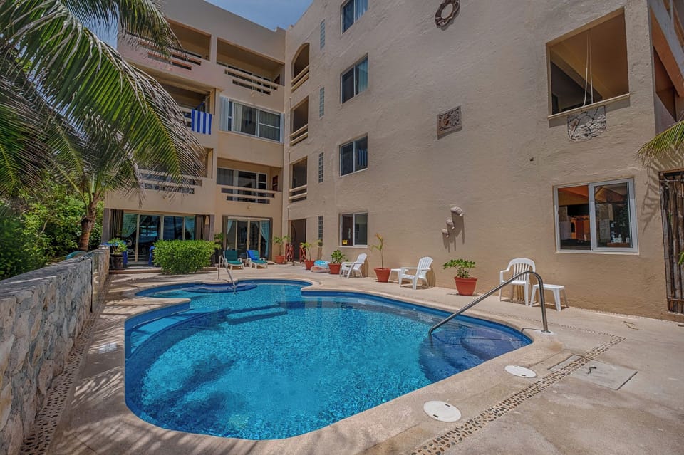 Tortuga condos swimming pool