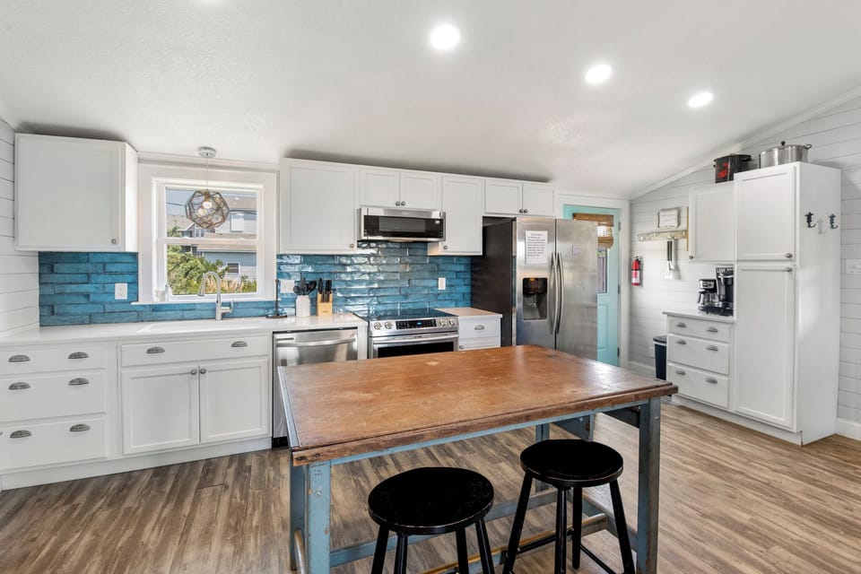 HISA02: Tip Sea Mermaid | Kitchen