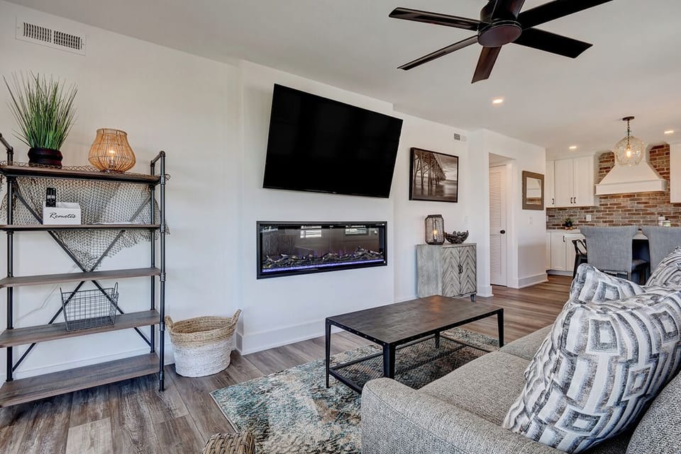 Lower Level Living Area