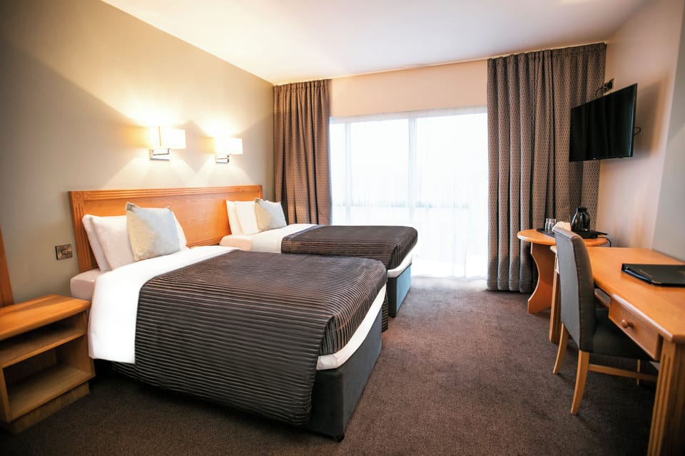 In-room safe, desk, soundproofing, iron/ironing board