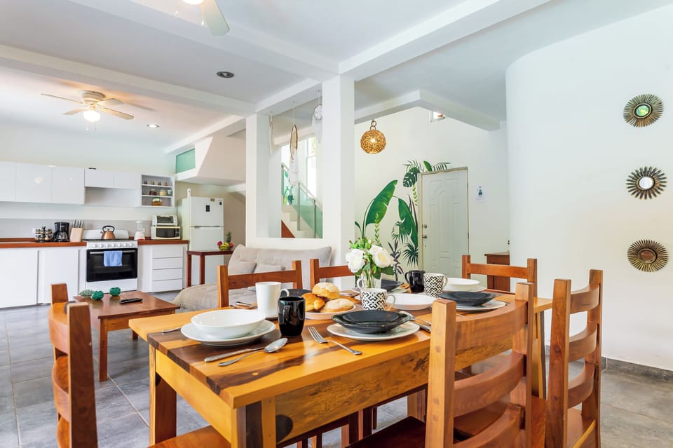 Family House | Private kitchen | Full-size fridge, microwave, oven, coffee/tea maker