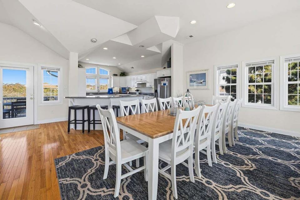 Top-Level Dining Room with Table (seats 12)