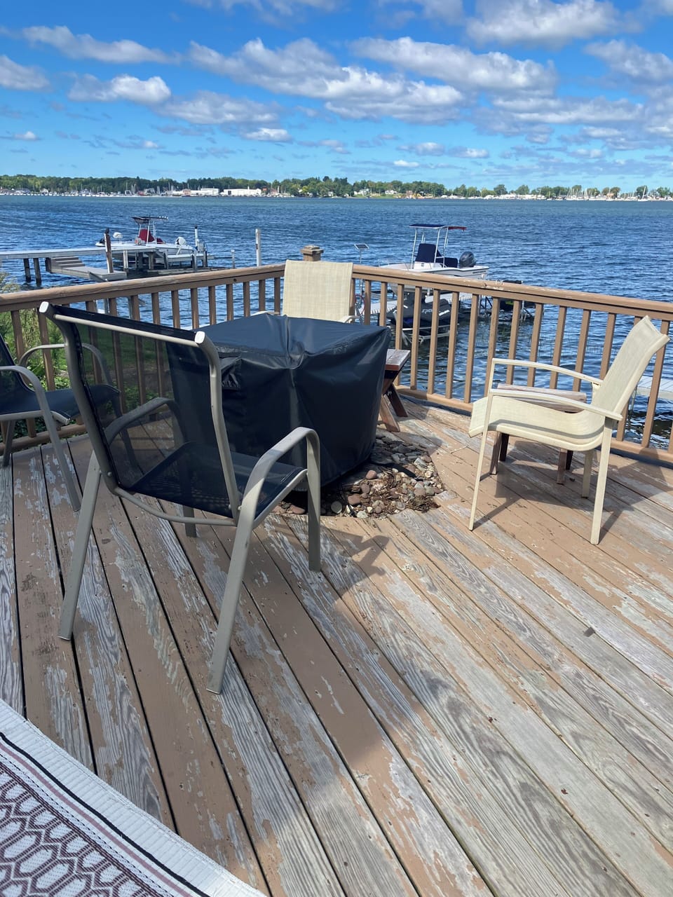 Gas fire pit