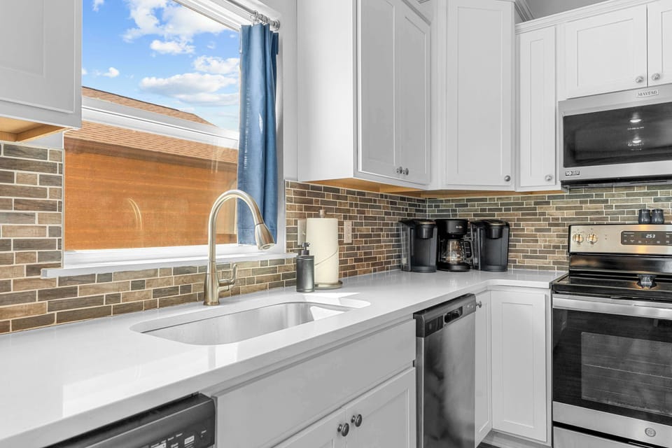 Plenty of counter space for all your food prepping!