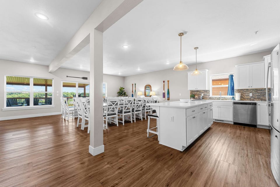 Step right in to the open concept kitchen and dining room!
