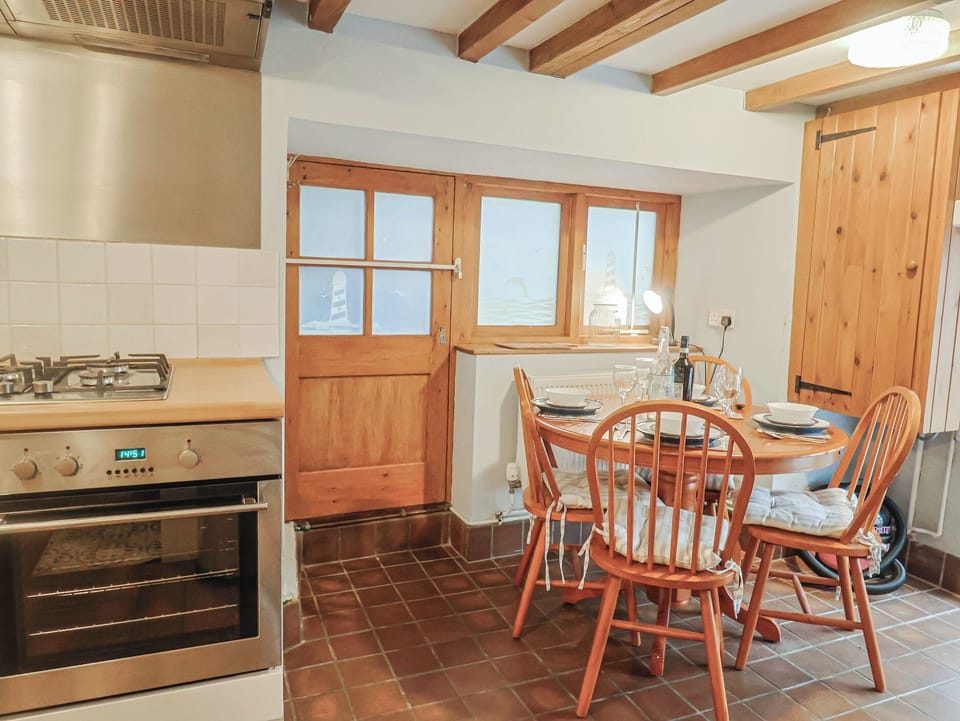 Fridge, dishwasher, electric kettle, toaster