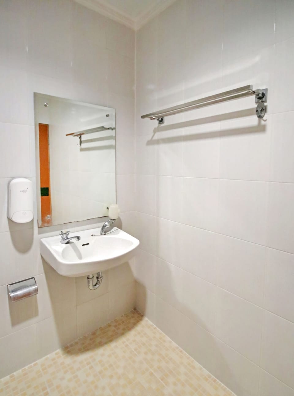 Elite Double Room | Bathroom | Shower, towels